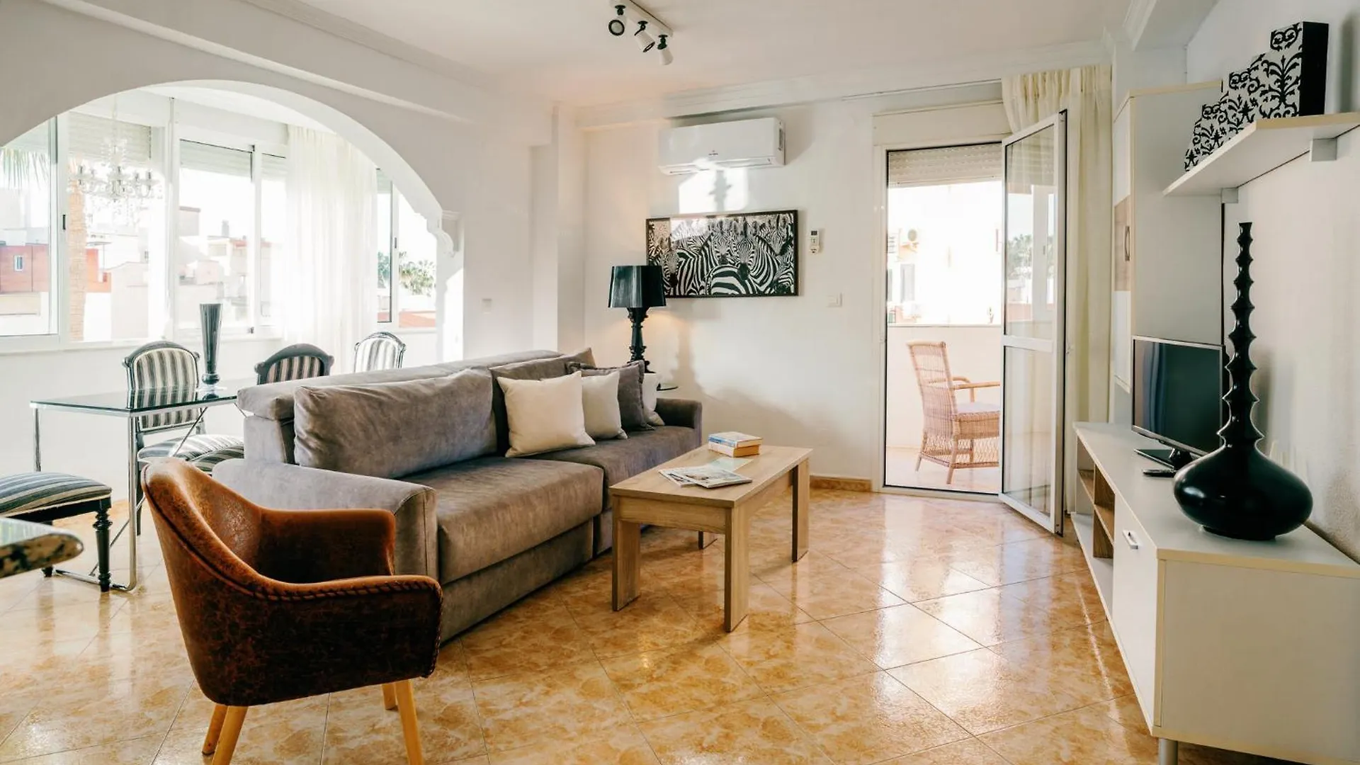 A&N Plazamar 2-3-1 Torre Del Mar Daire