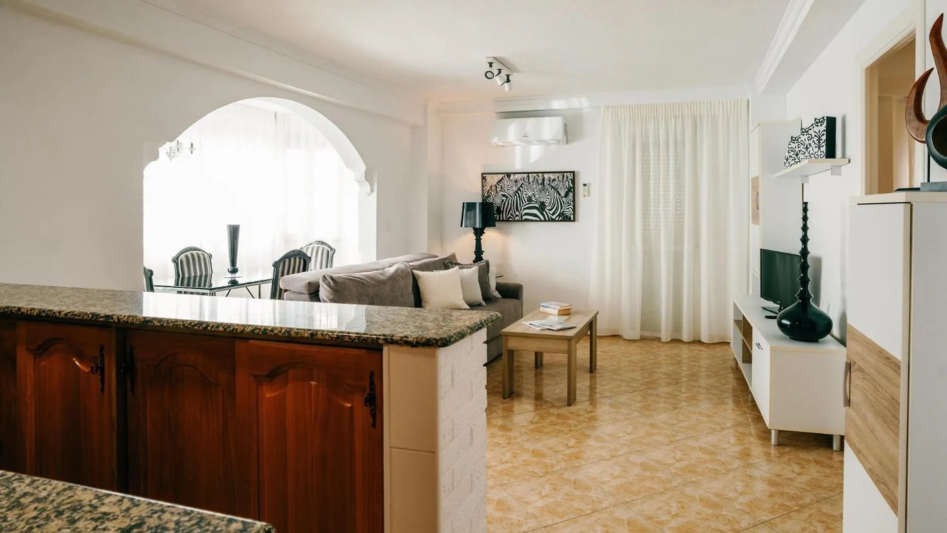 A&N Plazamar 2-3-1 Torre Del Mar Daire